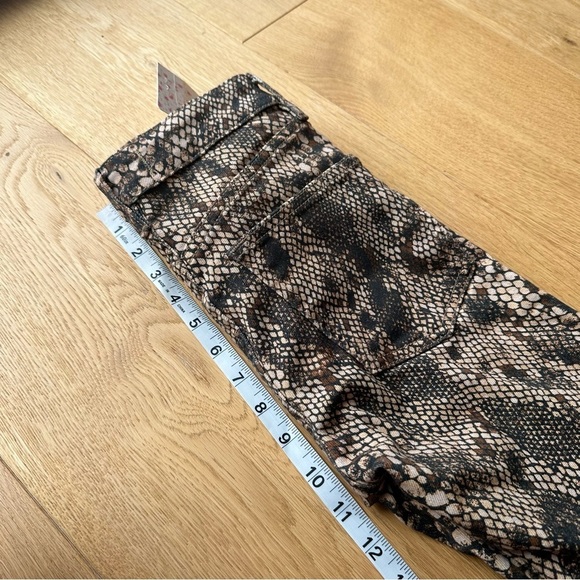 NWT Raw High-Rise Tan Snake Print  Jegging-24 - Picture 10 of 10